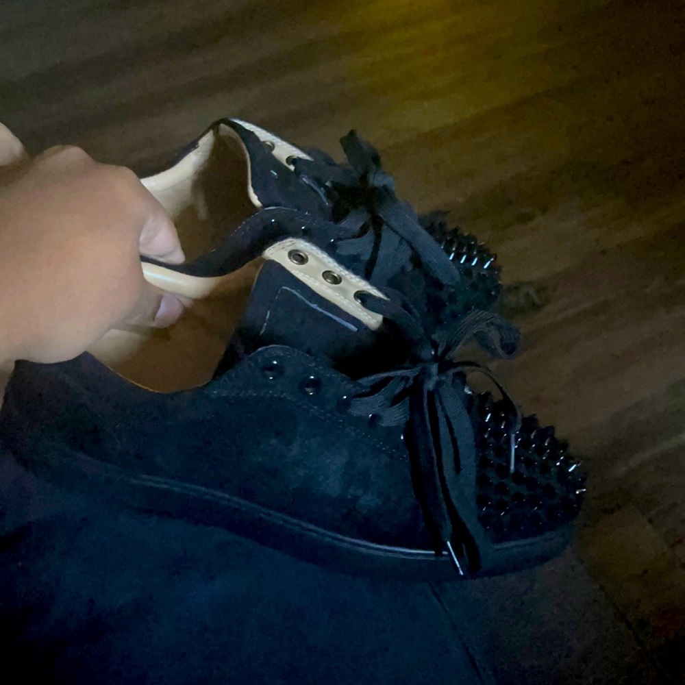Size 8.5 no box best offer